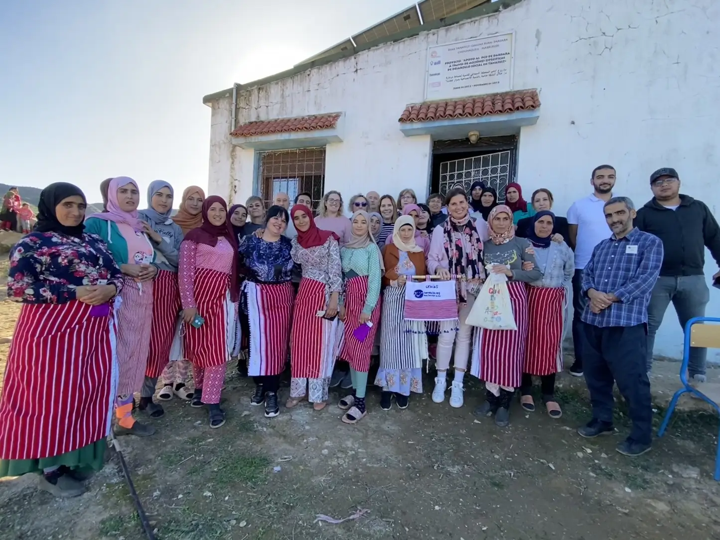 ISS-visita-proyecto-social-codespa-cooperativa-textil-Chaouen-Marruecos