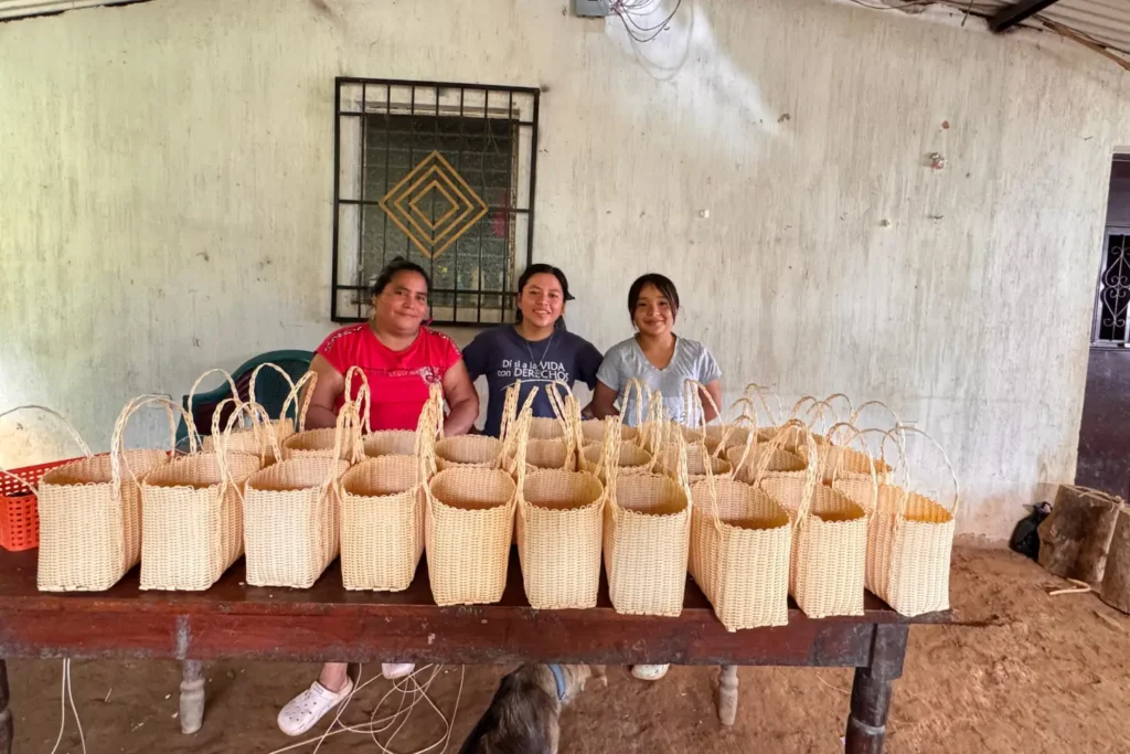 proyecto-social-codespa-catalunya-emprendimientos-personas-con-discapacidad-guatemala